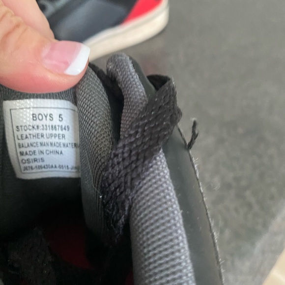 Osiris skater shoes - boys size 5 - Picture 4 of 5